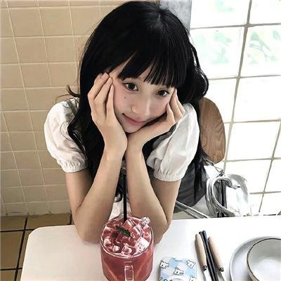 海边的露易丝 在线观看封面